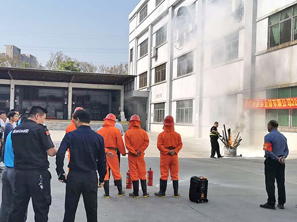保安消防训练